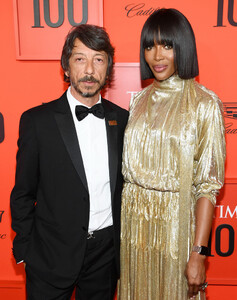 Naomi+Campbell+TIME+100+Gala+2019+Red+Carpet+u_EBBE4B-6nx.jpg