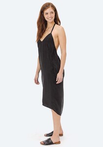 Lovestitch-Backless-Dress-Black-4_e9546dba-9017-487a-add4-e0974c811242_2048x2048.jpg