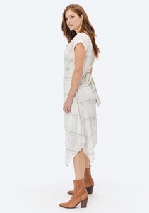 Lovestitch-Plaid-Dress-4_ea8b4cdd-39f1-4fd8-9102-e3f491ac575a_2048x2048.jpg