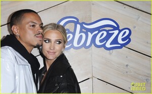 ashlee-simpson-evan-ross-febreze-album-release-party-07.jpg