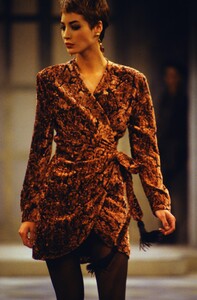 1064936760_anne-klein-fw-1990(5).thumb.jpg.1081936f8bb43d488cb6a581a08508c0.jpg