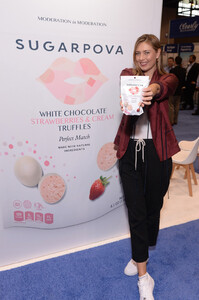 Maria+Sharapova+Sugarpova+Appearance+Sweets+ZOpcYk6XXsQx.jpg