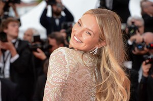 [1149115309] 'The Dead Don't Die' & Opening Ceremony Red Carpet - The 72nd Annual Cannes Film Festival.jpg