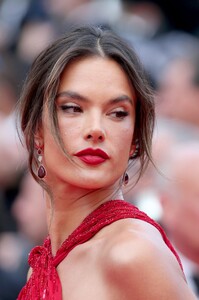 [1149300675] 'Les Miserables' Red Carpet - The 72nd Annual Cannes Film Festival.jpg