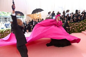 [1147406383] The 2019 Met Gala Celebrating Camp - Notes on Fashion - Arrivals.jpg