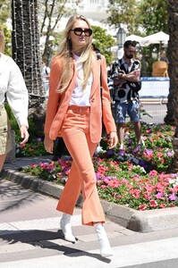 [1149052328] Celebrity Sightings At The 72nd Annual Cannes Film Festival - Day 1.jpg