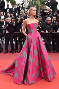 [1150753973] 'Once Upon A Time In Hollywood' Red Carpet - The 72nd Annual Cannes Film Festival.jpg