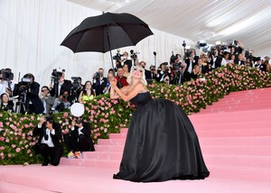 [1147405200] The 2019 Met Gala Celebrating Camp - Notes on Fashion - Arrivals.jpg