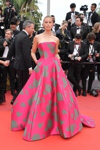 [1150753191] 'Once Upon A Time In Hollywood' Red Carpet - The 72nd Annual Cannes Film Festival.jpg