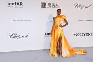 [1151250565] amfAR Cannes Gala 2019 - Arrivals.jpg