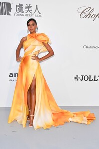 [1151239850] amfAR Cannes Gala 2019 - Arrivals.jpg