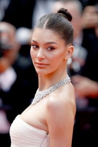 893279867_1150769668OnceUponATimeInHollywoodRedCarpet-The72ndAnnualCannesFilmFestival.thumb.jpg.d775c11166f294fa4f35ff03358f27c4.jpg