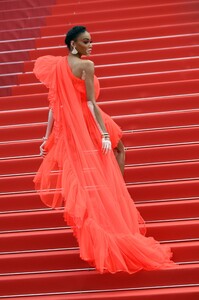 [1150754824] 'Once Upon A Time In Hollywood' Red Carpet - The 72nd Annual Cannes Film Festival.jpg