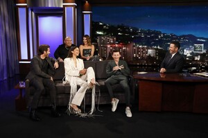 cobie-smulders-and-zendaya-coleman-jimmy-kimmel-live-05-09-2019-4.jpg