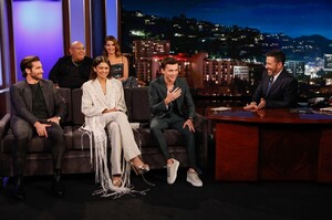 cobie-smulders-and-zendaya-coleman-jimmy-kimmel-live-05-09-2019-5.jpg