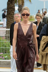 doutzen-kroes-out-and-about-in-cannes-05-20-2019-1.jpg