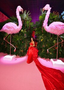 halsey-2019-met-gala-15.jpg