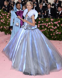 zendaya-2019-met-gala-2.jpg