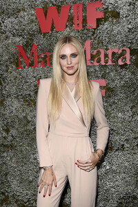 Chiara+Ferragni+Max+Mara+Celebrates+Elizabeth+ORkR4sff0mhx.jpg