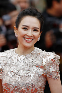 Zhang+Ziyi+Le+Belle+Epoque+Red+Carpet+72nd+Q6ZRyBVGjHdx.jpg