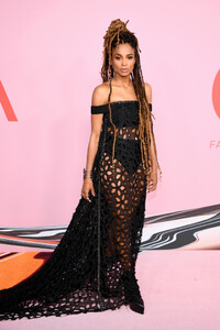 Ciara+CFDA+Fashion+Awards+Arrivals+F3S0hukDnTHx.jpg