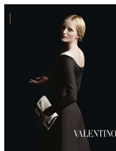 692665697_Inez__Vinoodh_Valentino_Fall_Winter_13_14_01.thumb.png.bd1497e40778ee8e4d947aff9761ae3c.png