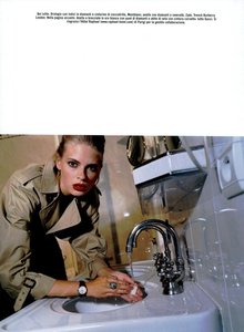 Hiett_Vogue_Italia_October_2003_14.thumb.png.75093c5d93fb172c386fa9c36864b0a0.png