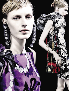 Lai_Lanvin_Spring_Summer_2016_02.thumb.png.4b9c8aedd89a306e76ac1d1e54734e6f.png