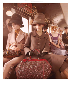 Meisel_Louis_Vuitton_Fall_Winter_12_13_04.thumb.png.c997221bfc819314df117b2788c82f58.png