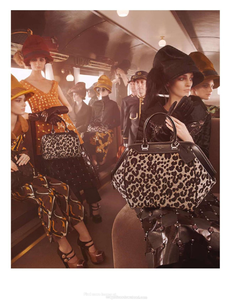 Meisel_Louis_Vuitton_Fall_Winter_12_13_06.thumb.png.0cf8edf39cfcdcf87ce51ae31861c705.png