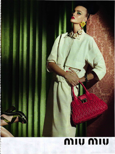 Meisel_Miu_Miu_Resort_2013_02.thumb.png.843a88aec0edd0d599eb0ecf3ac8803c.png