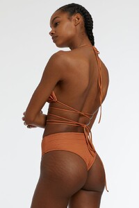 StoneStepsBottom-Caramel-Back_2400x2400.thumb.jpg.c62850aa4aae47e093ed8a65c7778165.jpg