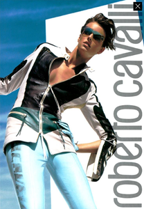 Testino_Roberto_Cavalli_Fall_Winter_03_04_05.thumb.png.e95c440f4881cabe11b27a8a9e75ee23.png