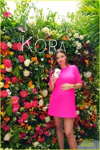 miranda-kerr-kora-organics-luncheon-03.thumb.jpg.b20b4f5f99dd1855595caed12d0c80ad.jpg