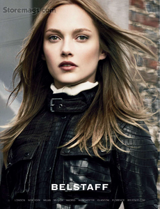 Belstaff_Fall_Winter_13_14_04.thumb.png.f27d9ead78c9bd93227681bb4cf90096.png