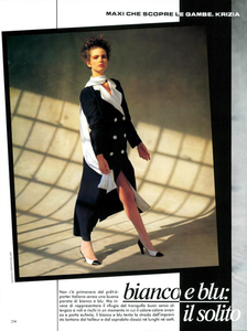 Demarchelier_Vogue_Italia_January_1985_01.thumb.png.24fe015797428635a18be30260620e89.png