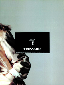 Gastel_Trussardi_Spring_Summer_1985_08.thumb.png.007b20c87ffa6ec4531ed2eae6a01d3e.png