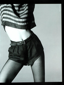 Grignaschi_Vogue_Italia_January_1985_03.thumb.png.30cbe7dd6e6484ab8b4bbe5361fa5f4a.png