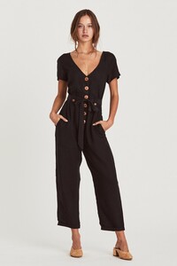 LALUNA_ONYX_JUMPSUIT_01_079b1633-ea83-4ab4-976c-7156da8f1662_2048x2048.jpg