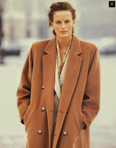 Lindbergh_Max_Mara_Fall_Winter_88_89_06.thumb.png.c3610dc8fc0410e932b8e2aa5b5a6a0d.png