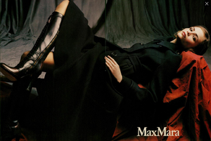 McDean_Max_Mara_Fall_Winter_04_05.thumb.png.4724c665ef874bed046420d6b9b8ebb0.png