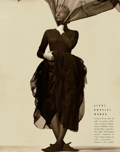 Meisel_Vogue_Italia_July_August_1988_04.thumb.png.ef5703f3316383f950b03c57718f7471.png