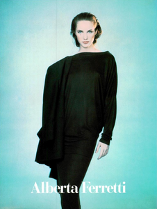 Roversi_Alberta_Ferretti_Spring_Summer_1987_03.thumb.png.07840fe5c84fbf2111950c07bace524f.png