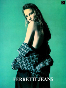 Roversi_Ferretti_Studio_Spring_Summer_1987_02.thumb.png.275f460d2dd18e197be6fb112e7c4b29.png