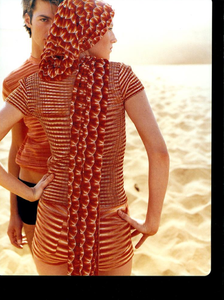 Testino_Missoni_Spring_Summer_1996_05.thumb.png.6ab2621bfc4f36203a7cb501bd8bb6e4.png