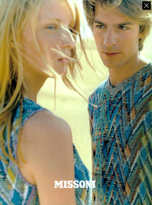 Testino_Missoni_Spring_Summer_1996_08.thumb.png.b8a4130f0faa8253b25d1c7a559a6de4.png