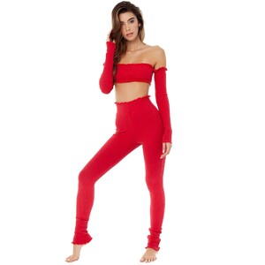 are-you-am-i_cindy-mello_tiiu-legging_red-2_2000x.jpg