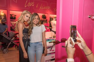 [1168658480] Victoria's Secret Celebrates New Fall Collection With Angel Stella Maxwell In Dallas.jpg