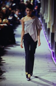 859596139_korina-unknown-runway(5).thumb.jpg.fdf6df272a1086df9ce9b6625bef135a.jpg