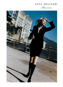 Newton_Blumarine_Spring_Summer_1994_03.thumb.png.d10e73d8b9918a2e3233542785f24097.png